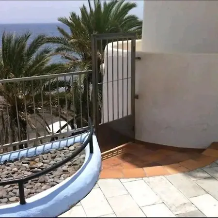 Apartamento Primera Linea De Playa San Bartolome de Tirajana  Exterior photo
